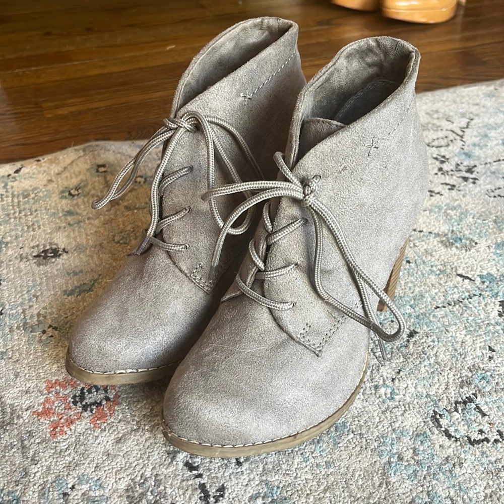 Grey lace up three inch booties